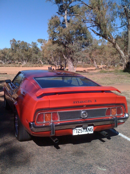 alice_springs_car1